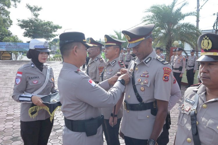 Polres TTS Rotasi Lima Pejabat Utama Lingkup Polres TTS Diantaranya 4 Kapolsek 1 Kabag & 1 Kasat