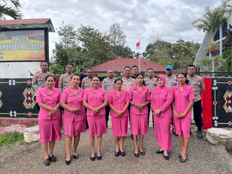 Hadir Melalui pembagian Takjil, Moment Polsek Amanatun Selatan Terus Perkuat  Silaturahmi dan Toleransi di Masa Ramadhan 1447 H