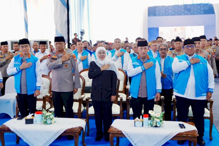 Kapolri di Hadapan Buruh: Satukan Tekad dan Barisan untuk Wujudkan Indonesia Emas 2045! 