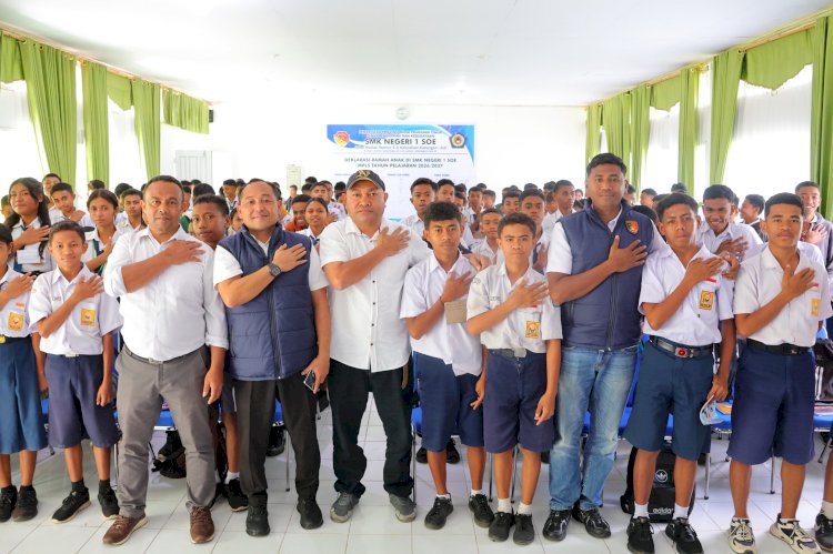 Pencegahan Sejak Dini, Satresnarkoba Polres TTS Edukasi 156 Siswa Baru SMKN 1 Soe tentang Bahaya NAPZA (Narkotika, Psikotropika, dan Zat Adiktif)