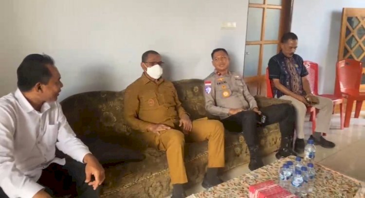 Upacara Adat dan Penandatanganan Komitmen Damai Lowonara–Belle, Polda NTT Dorong Perdamaian Berkelanjutan di Adonara