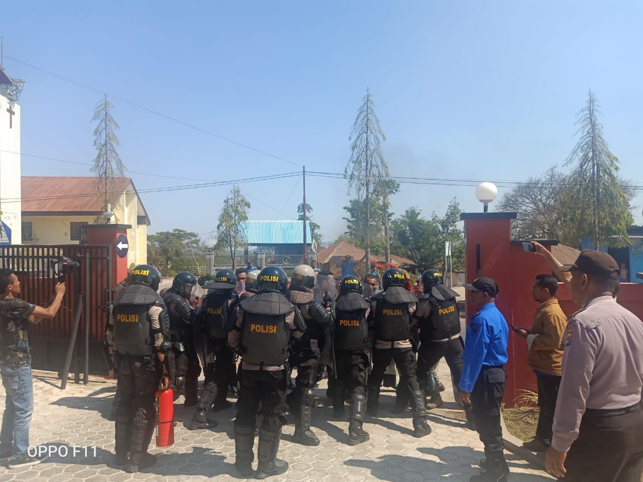 Sat Samapta  Polres TTS Gelar Simulasi di Pengadilan Negeri Soe